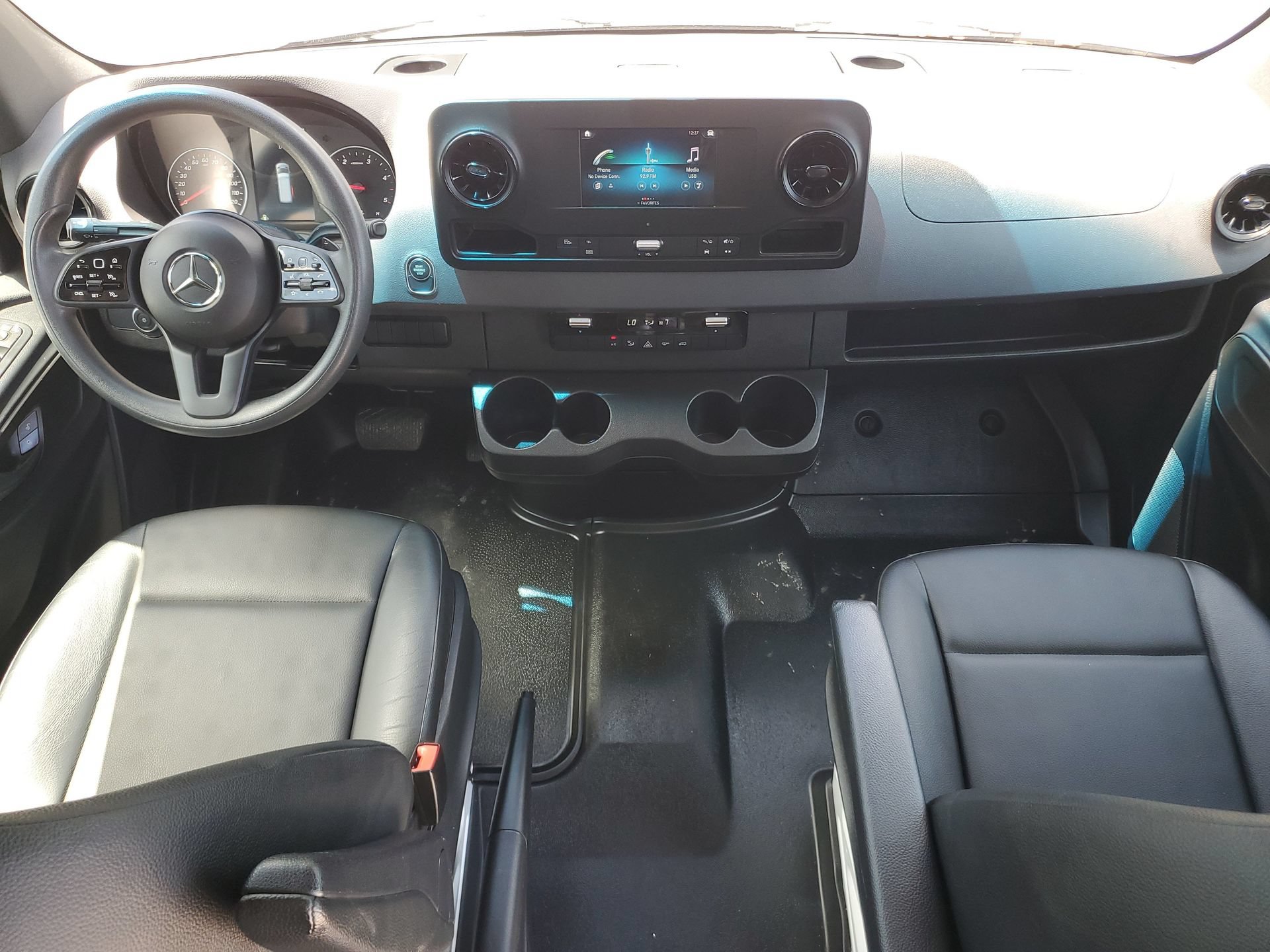 Used 2023 Mercedes-Benz Sprinter 2500 image 12