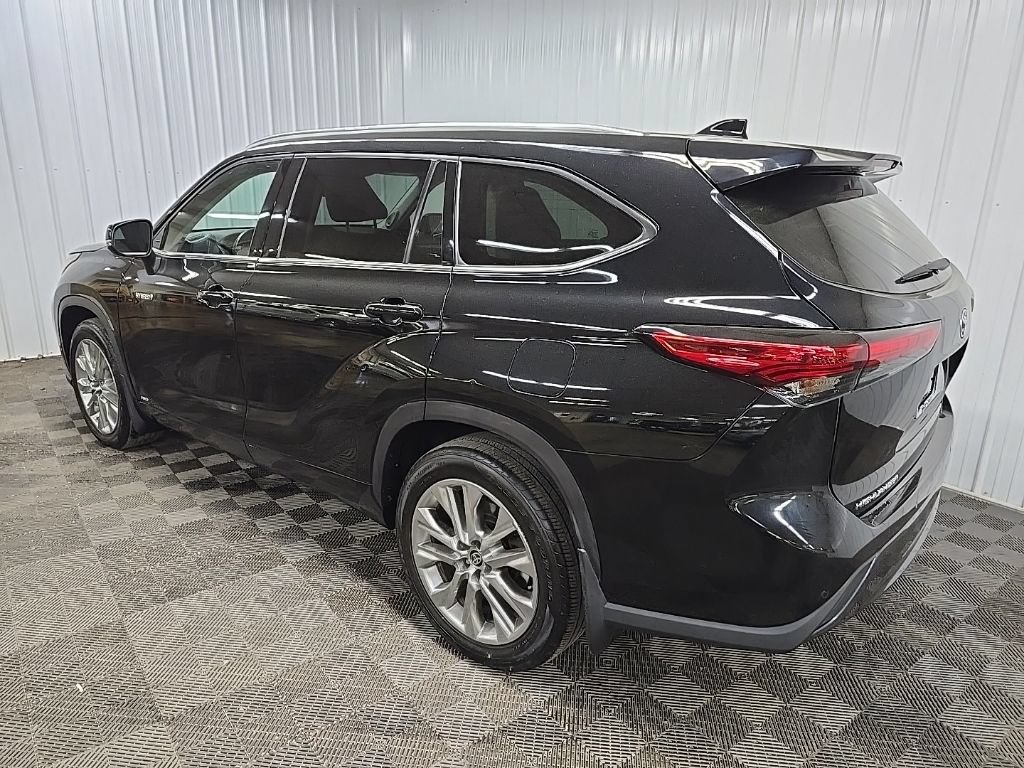 Used 2020 Toyota Highlander Limited AWD/4WD image 9