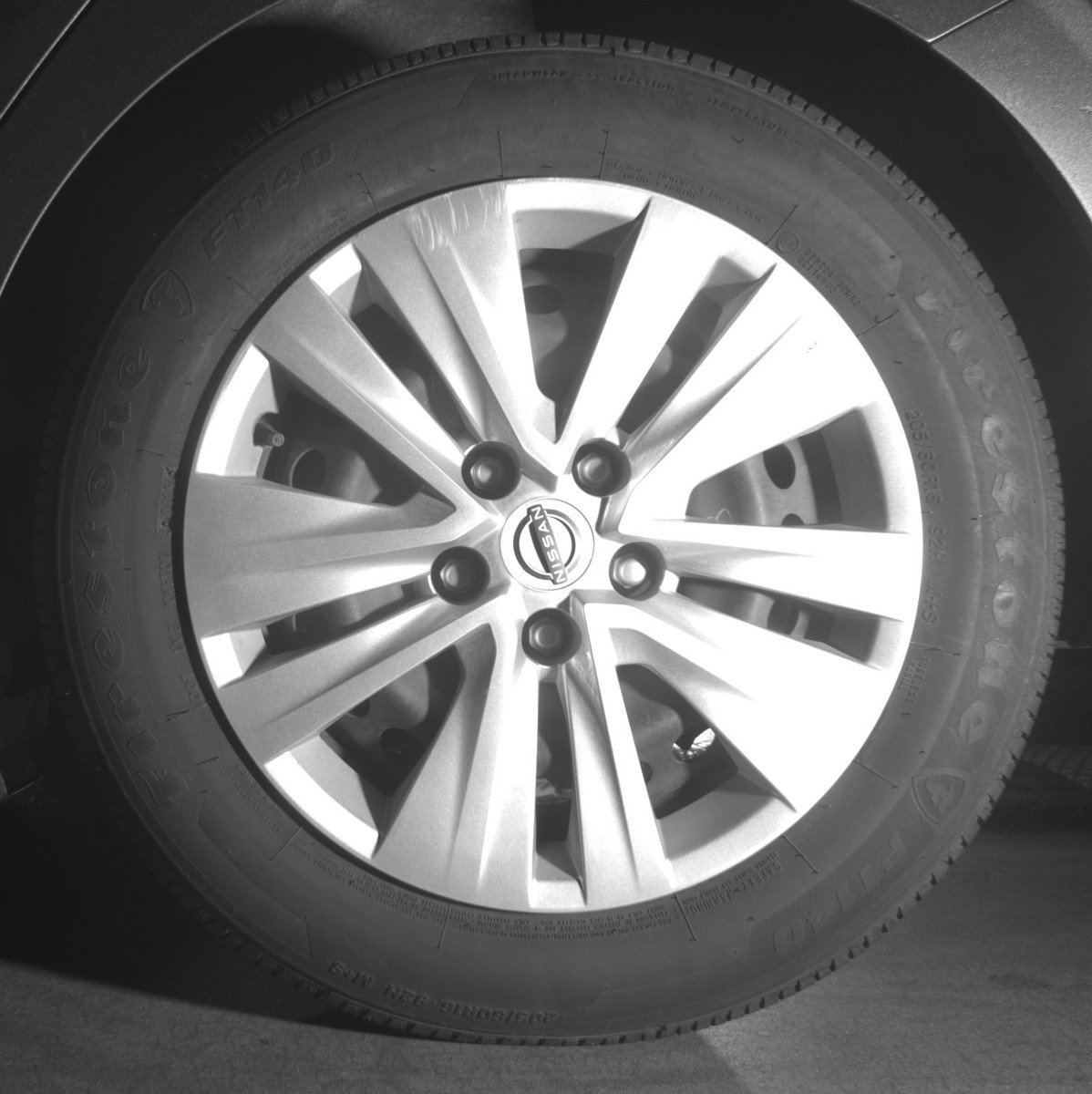 Used 2025 Nissan Sentra S FWD image 14