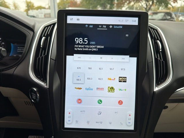 Certified 2024 Ford Edge Titanium image 19