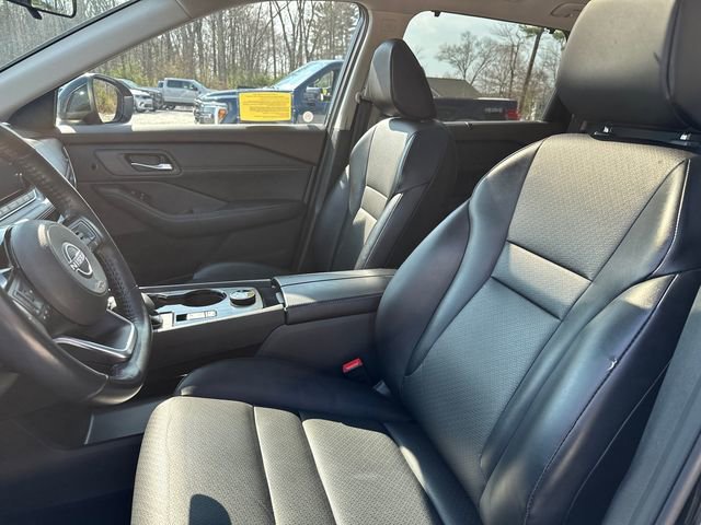 Used 2023 Nissan Rogue SV w/ SV Premium B Package image 38