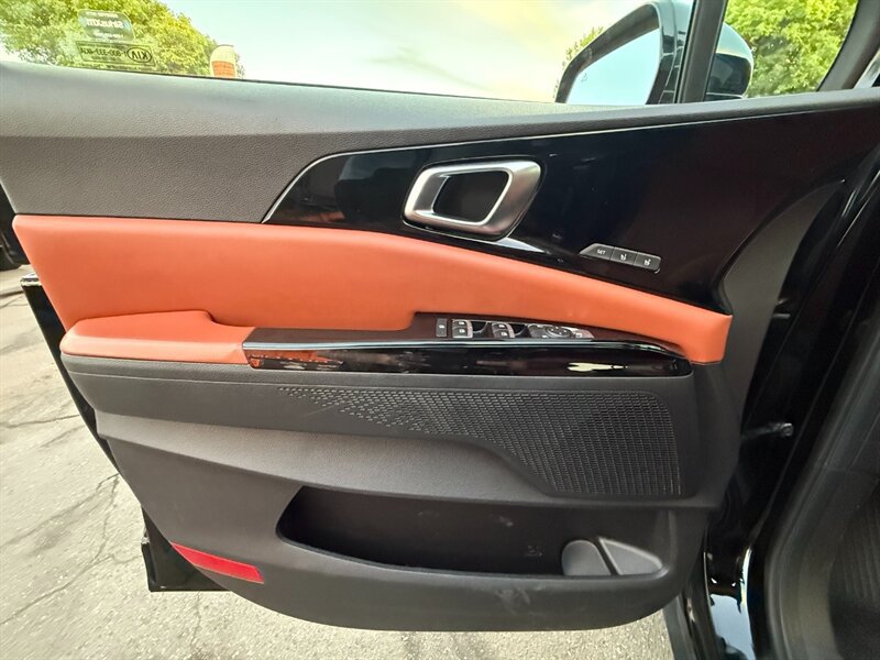 Used 2022 Kia Carnival SX FWD image 15