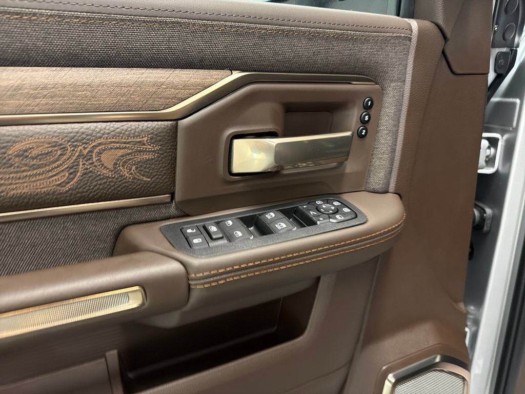New 2027 RAM 3500 Limited AWD/4WD image 13