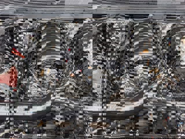 Used 2018 GMC Sierra 1500 SLT w/ Texas SLT Premium Package AWD/4WD image 32