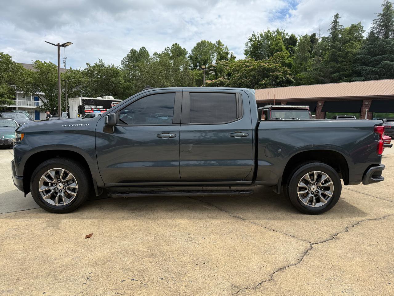 Used 2019 Chevrolet Silverado 1500 RST w/ All-Star Edition RWD image 2