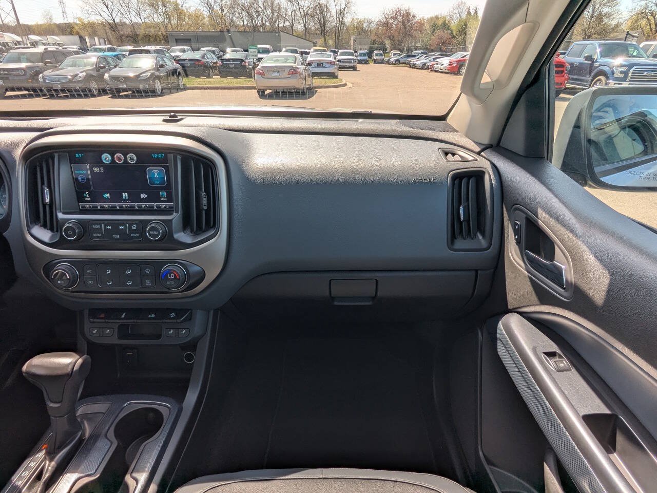 Used 2015 Chevrolet Colorado Z71 AWD/4WD image 18