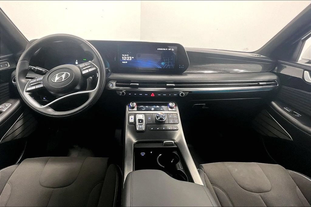 Used 2025 Hyundai Palisade Calligraphy AWD/4WD image 15