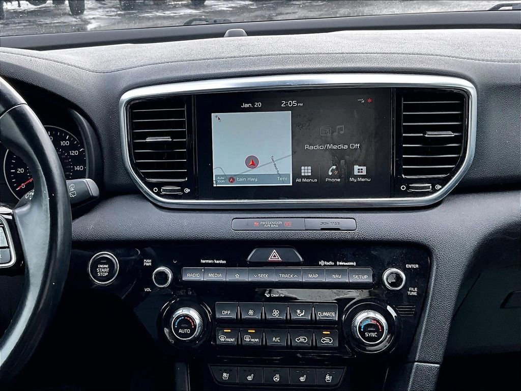 Used 2022 Kia Sportage EX w/ EX Technology Package image 18