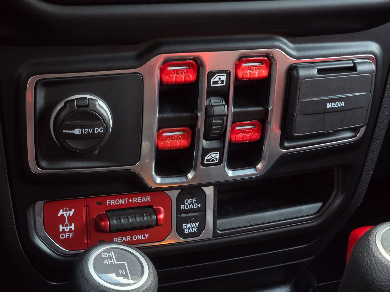 Used 2021 Jeep Wrangler Unlimited Rubicon AWD/4WD image 18