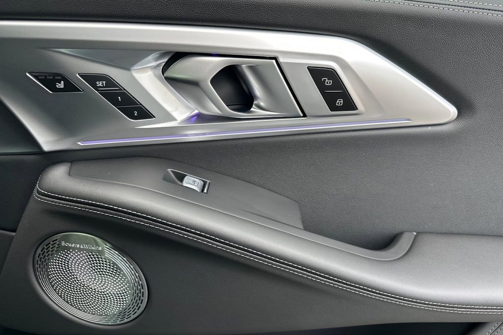 New 2026 BMW XM Label Red image 19