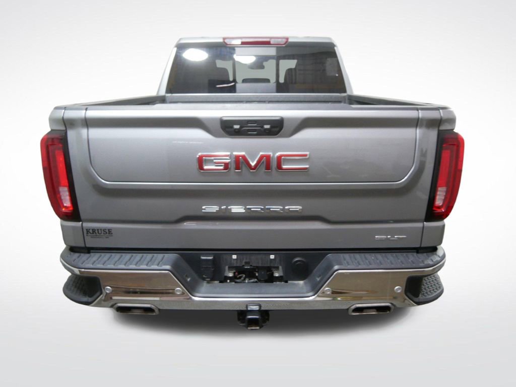 Used 2023 GMC Sierra 1500 SLT w/ SLT Premium Plus Package AWD/4WD image 5