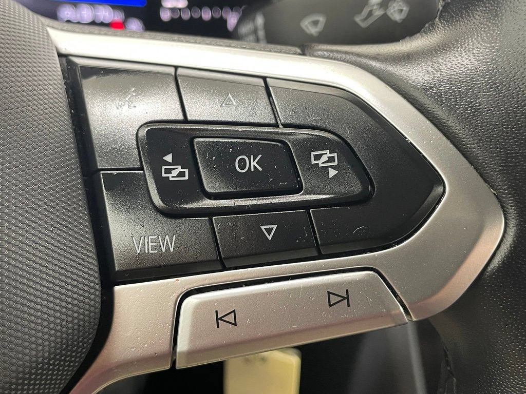 Used 2025 Volkswagen Jetta Sport FWD image 26