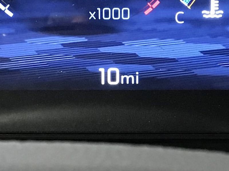 New 2026 Chevrolet Equinox LT image 24