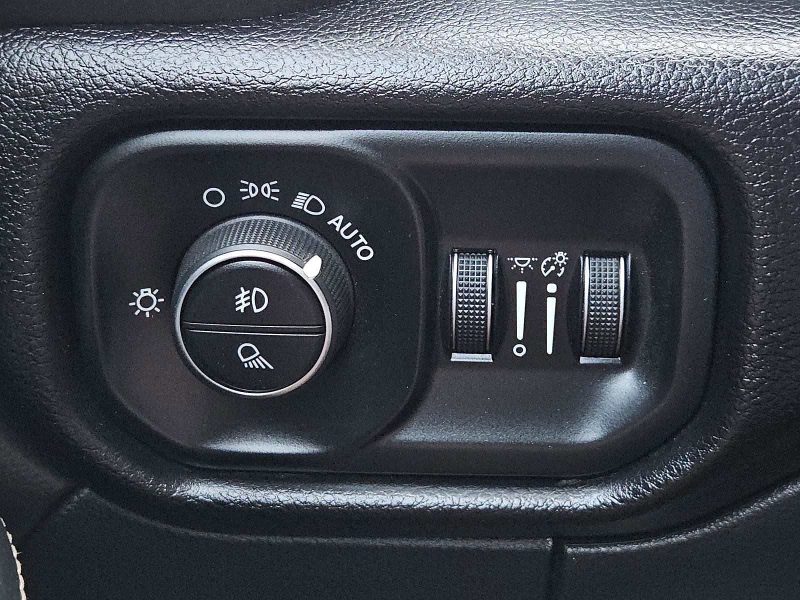 Used 2024 RAM 2500 Laramie image 18