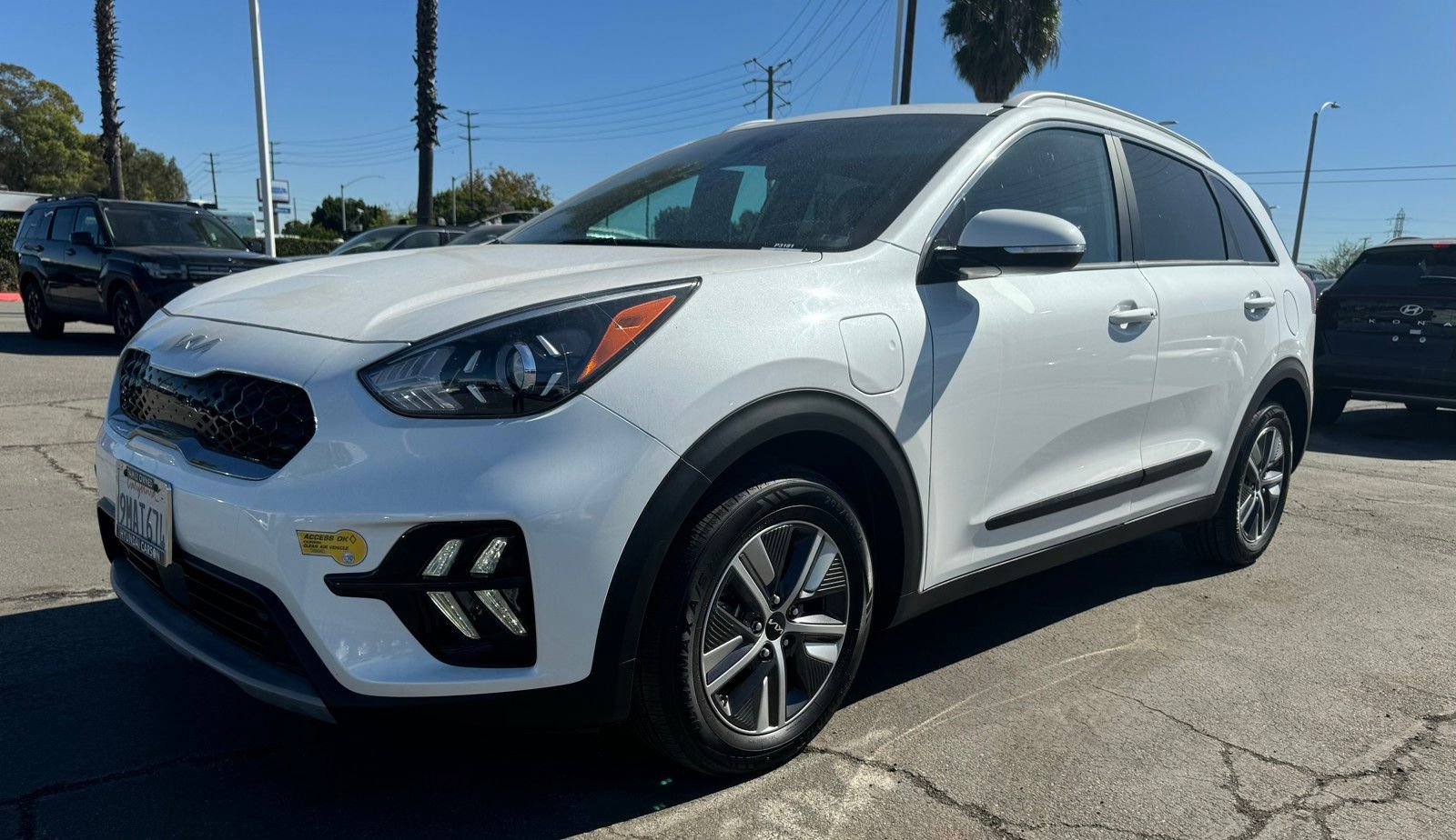 Used 2022 Kia Niro EX image 15