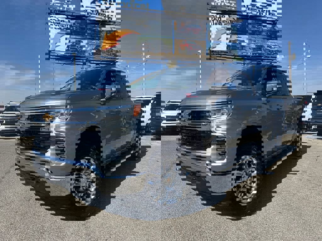 New 2026 Chevrolet Silverado 1500 LT image 1