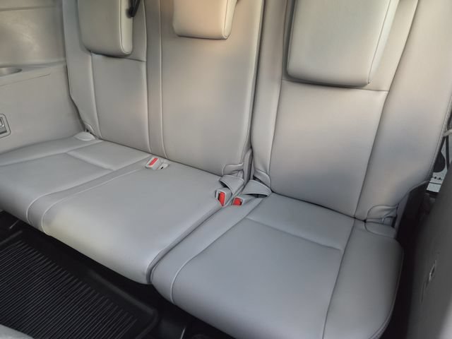 Used 2019 Toyota Highlander Limited AWD/4WD image 26