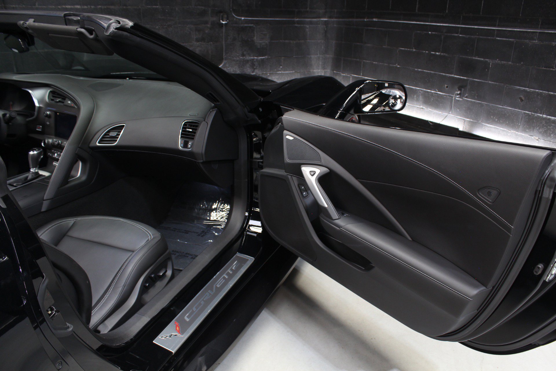 Used 2019 Chevrolet Corvette Grand Sport RWD image 42