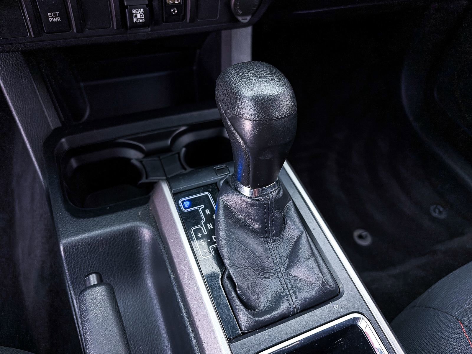 Used 2019 Toyota Tacoma SR5 RWD image 23