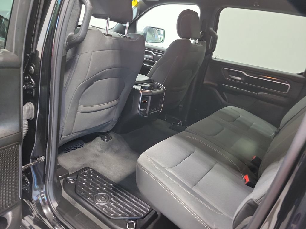 Used 2024 RAM 1500 Big Horn AWD/4WD image 30