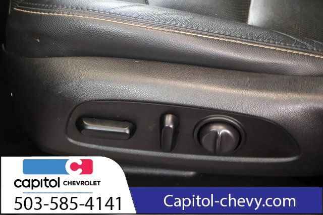 Used 2019 Chevrolet Equinox Premier FWD image 14
