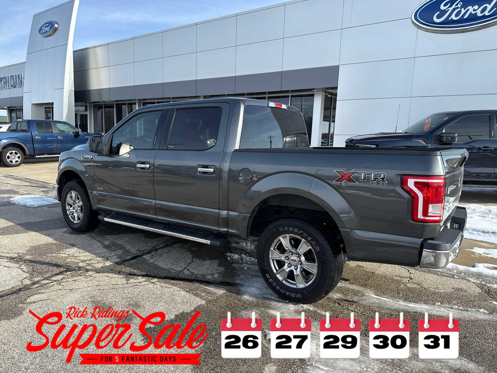 Used 2017 Ford F150 XLT w/ XTR Package image 6