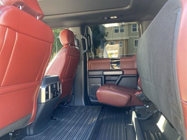 Used 2022 Ford F350 Platinum w/ FX4 Off-Road Package AWD/4WD image 11