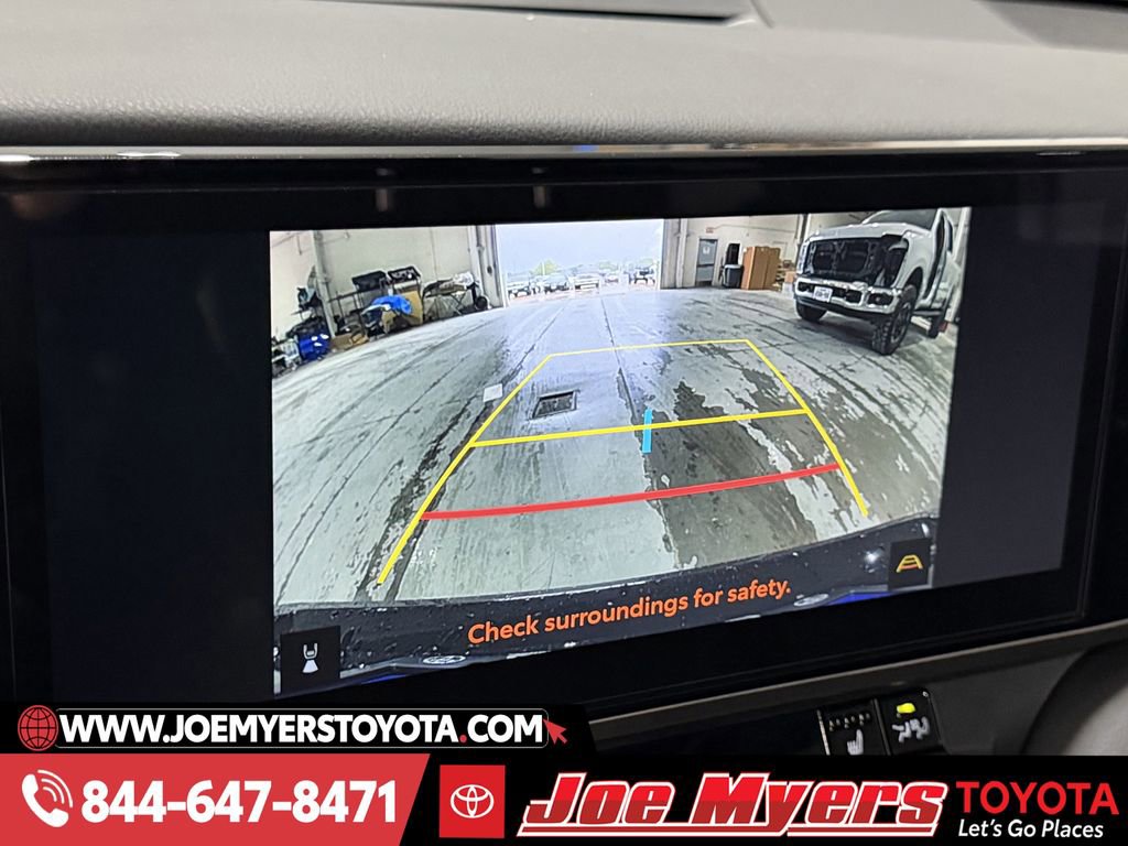 Used 2025 Toyota Camry XSE image 19