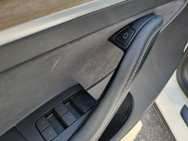 Used 2023 Tesla Model Y Long Range image 16