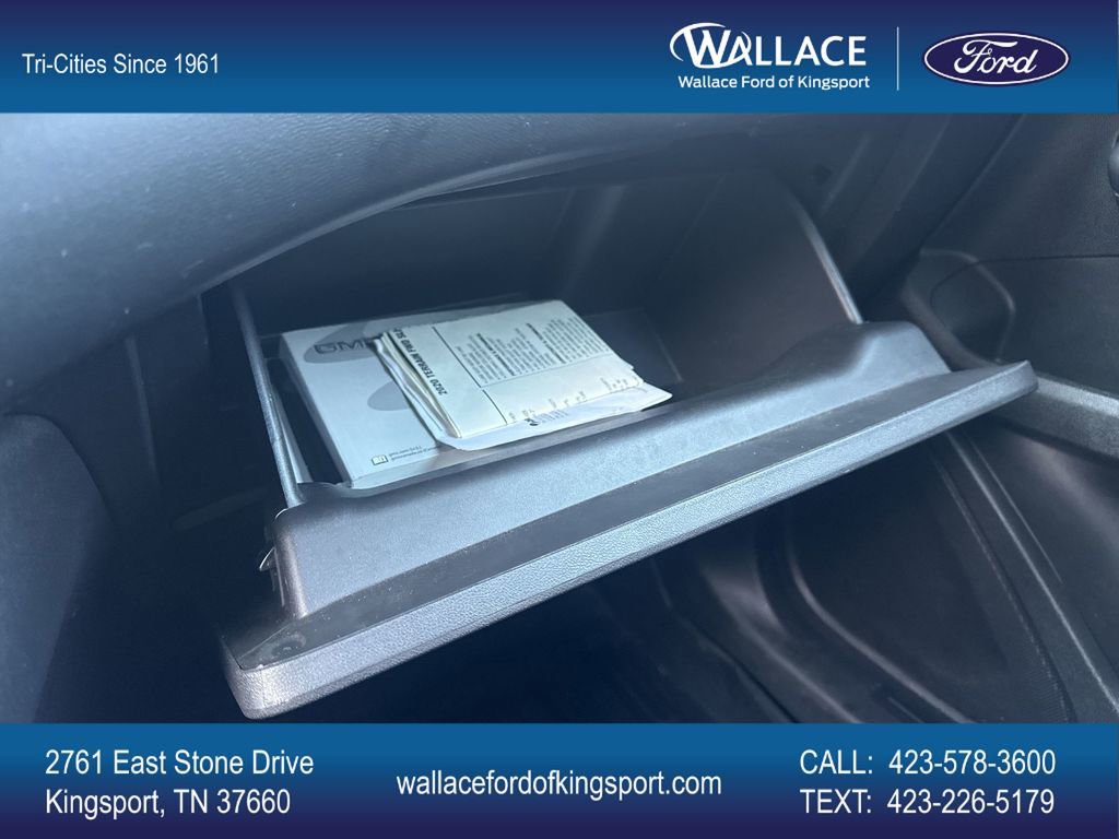 Used 2020 GMC Terrain SLE w/ Elevation Edition image 35