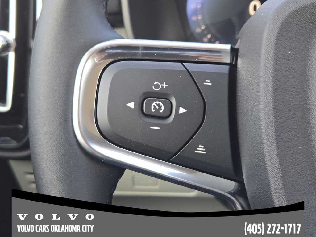 New 2026 Volvo XC40 B5 Plus w/ Protection Package Premier image 27