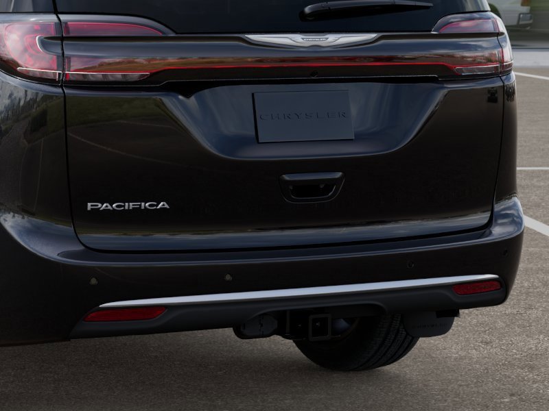 New 2026 Chrysler Pacifica Pinnacle w/ Trailer Tow Group image 13