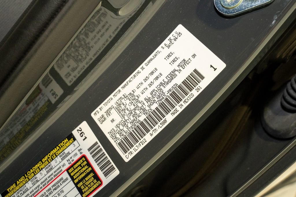 Used 2025 Toyota Tacoma TRD Off-Road image 20