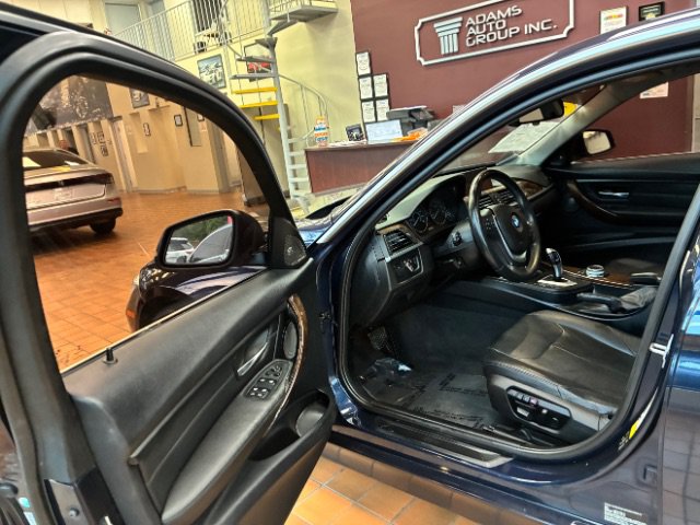 Used 2015 BMW 335i xDrive Sedan AWD/4WD image 15