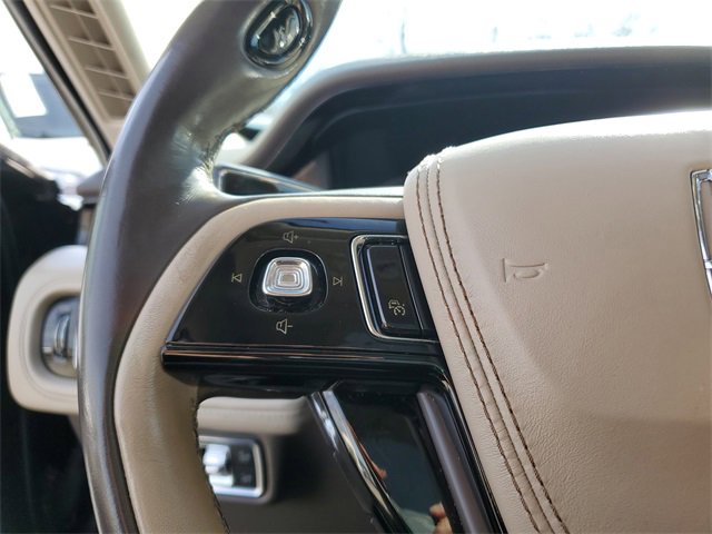 Used 2020 Lincoln Aviator Reserve w/ Equipment Group 202A image 12