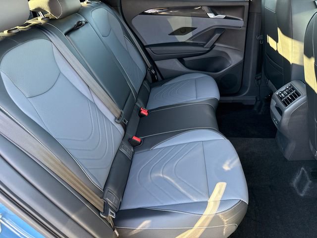 New 2026 Volkswagen Tiguan SE R-Line image 25