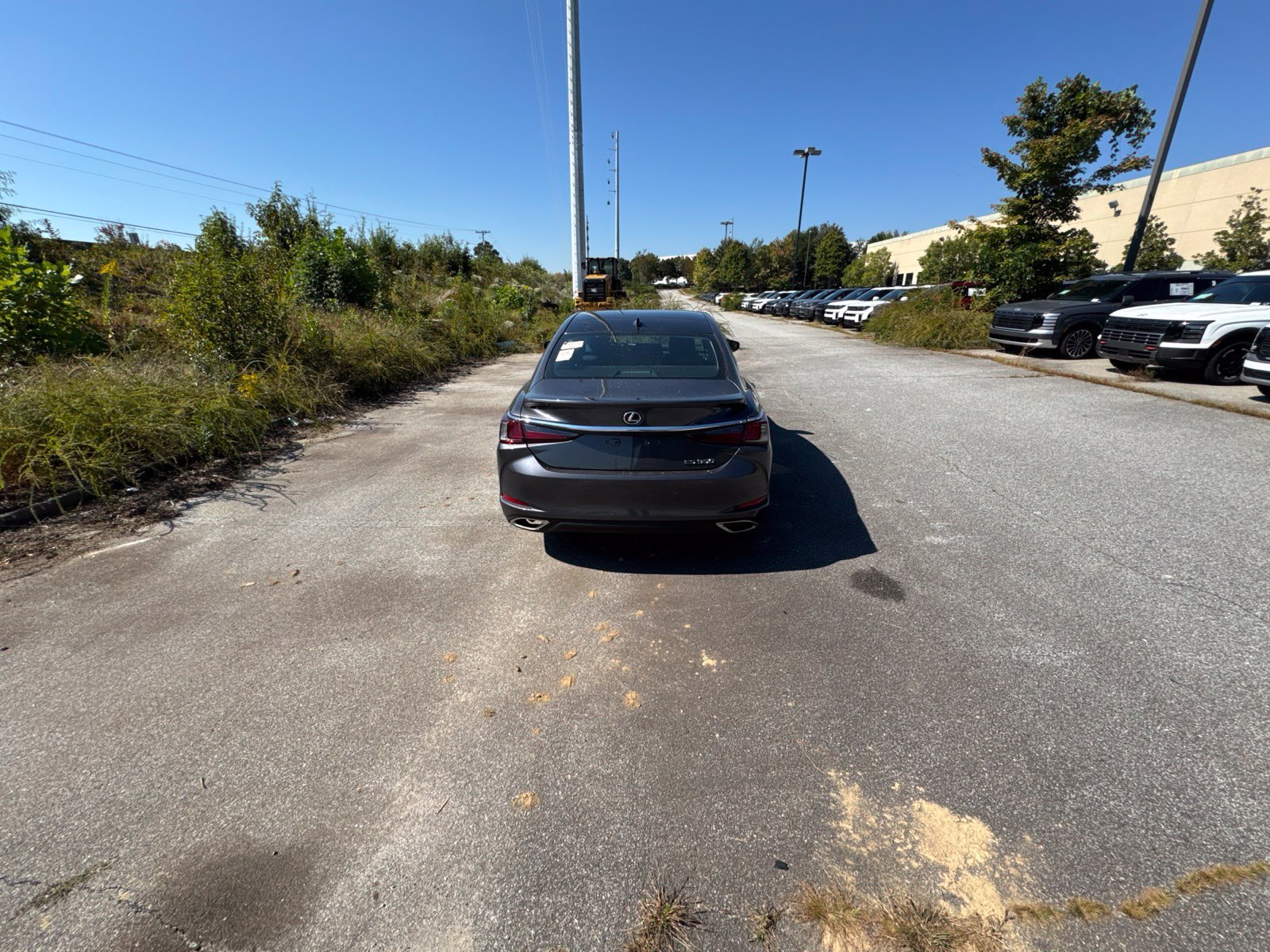 Used 2023 Lexus ES 350 w/ Accessory Package (Z1) FWD image 4