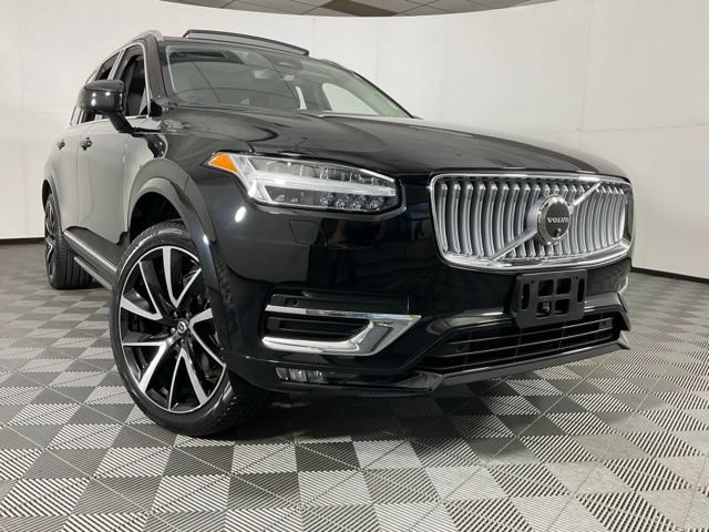 Certified 2025 Volvo XC90 B5 Plus w/ Protection Package AWD/4WD image 43