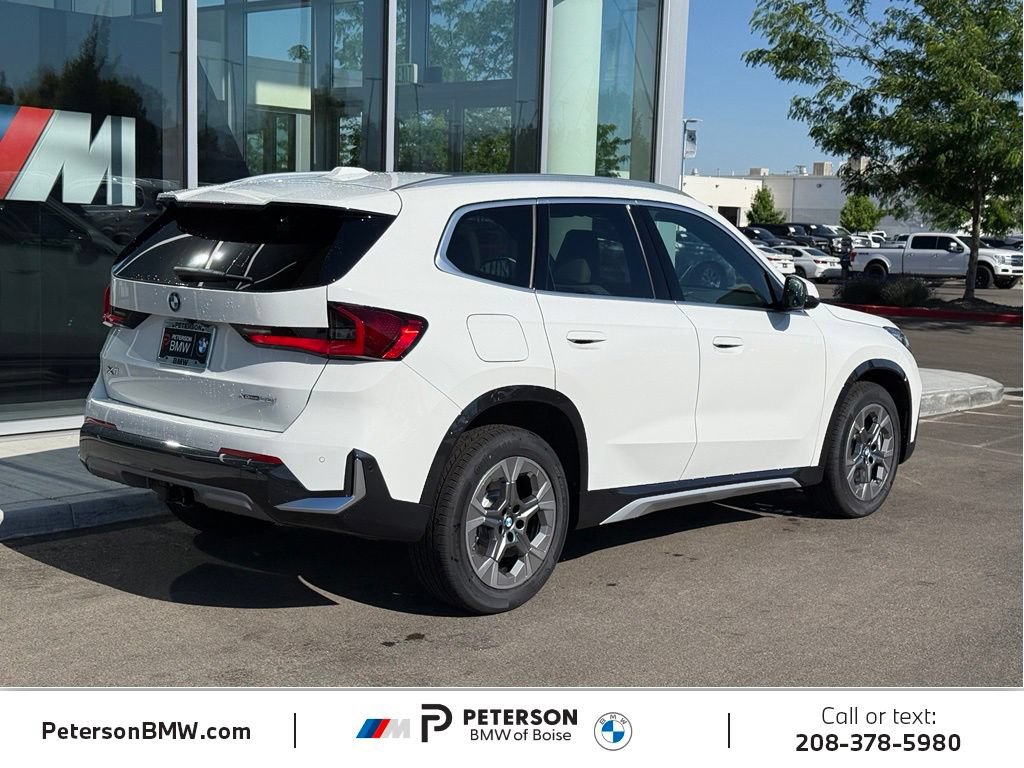 New 2026 BMW X1 xDrive28i w/ Technology Package AWD/4WD image 5