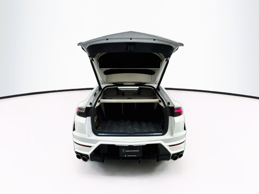 Used 2025 Lamborghini Urus S AWD/4WD image 29