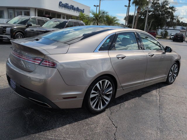 Used 2019 Lincoln MKZ Reserve w/ Luxury Package FWD image 4