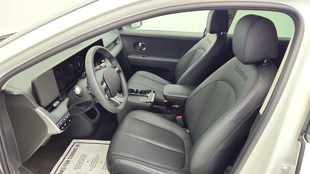 Used 2025 Hyundai Ioniq 5 SEL image 19