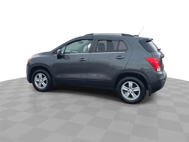 Used 2016 Chevrolet Trax LT w/ LT Convenience Package image 6