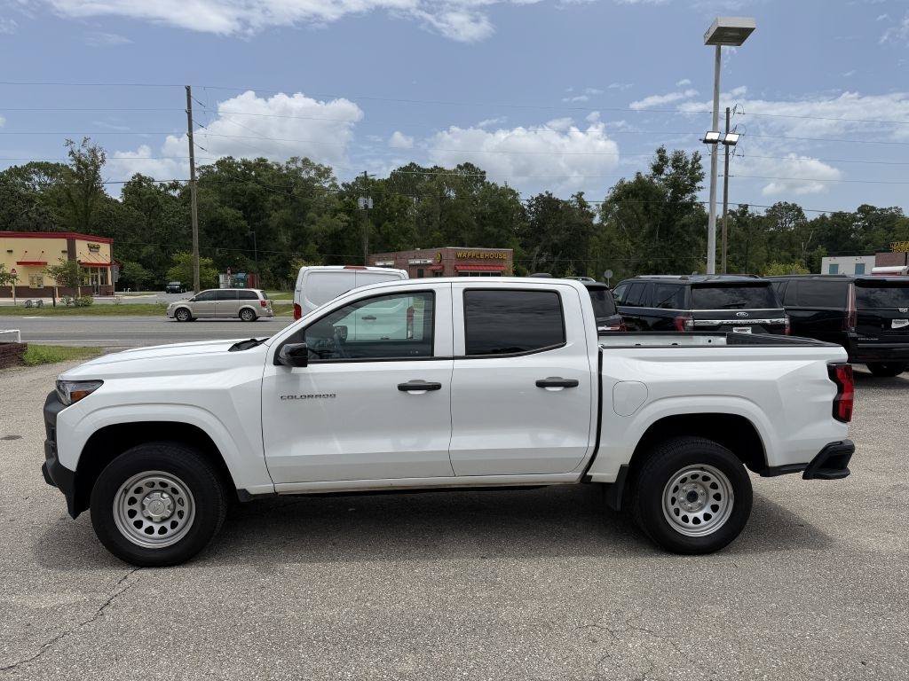 Used 2024 Chevrolet Colorado W/T w/ Safety Package RWD image 8