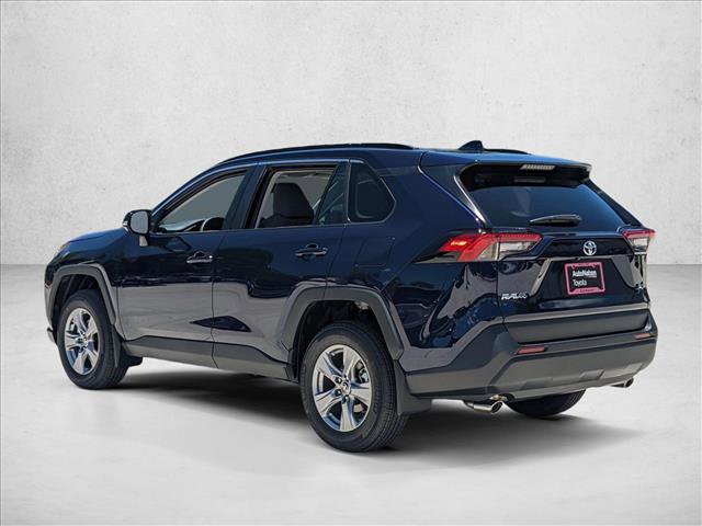 Used 2025 Toyota RAV4 XLE image 9