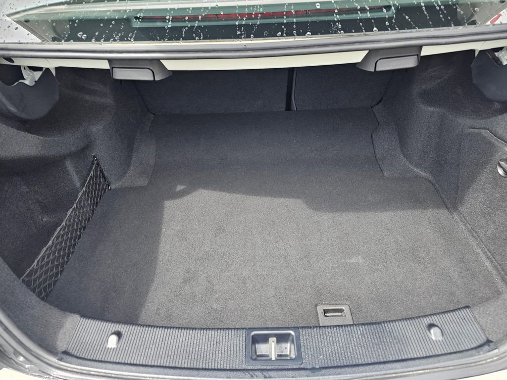 Used 2011 Mercedes-Benz C 300 4MATIC Sedan image 15