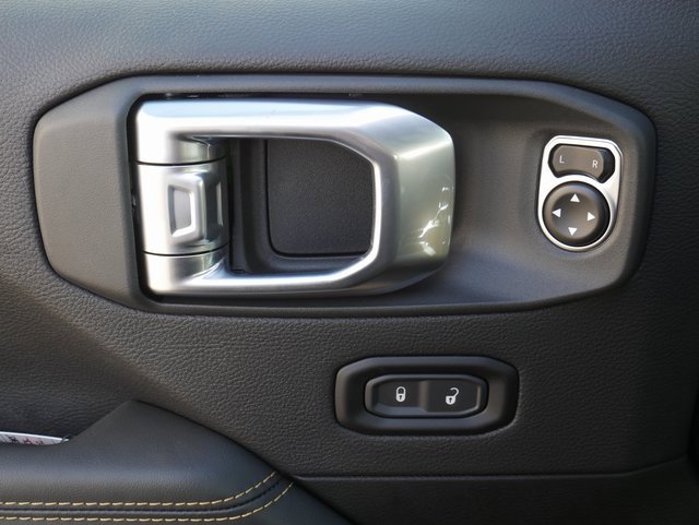 New 2025 Jeep Wrangler Sahara image 14