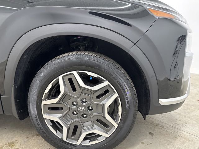 Used 2023 Hyundai Santa Fe Limited w/ Cargo Package AWD/4WD image 12
