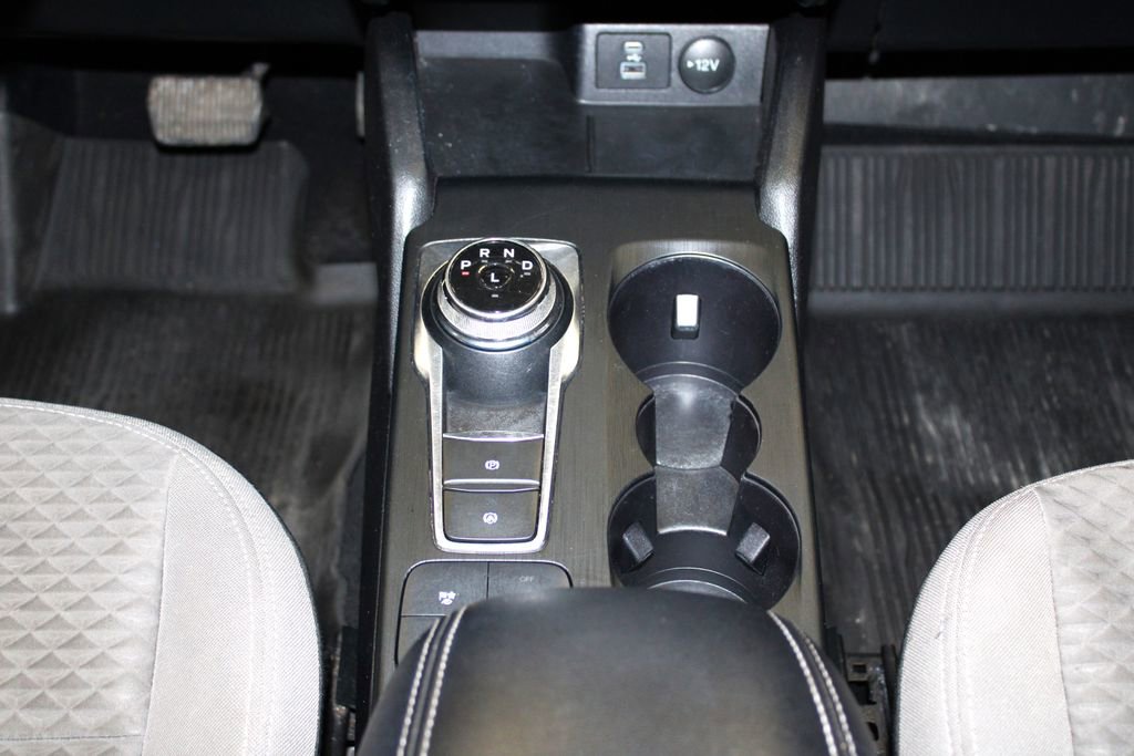 Used 2022 Ford Escape SE w/ Cold Weather Package image 20