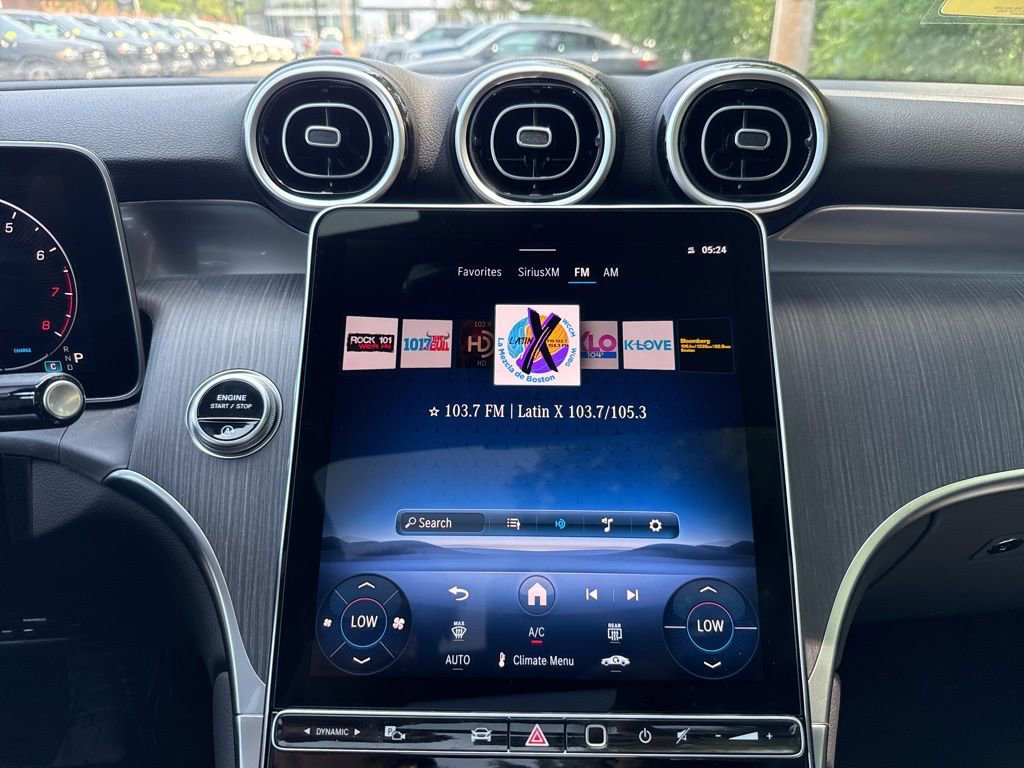 New 2025 Mercedes-Benz GLC 300 4MATIC image 32